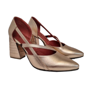 Tacones dorados